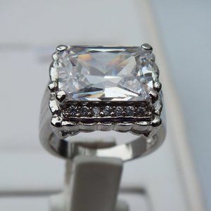 Sterling Silver Ring, Princess Cut Cubic ZIrconia w/ Accents, Size 9 Jewelry